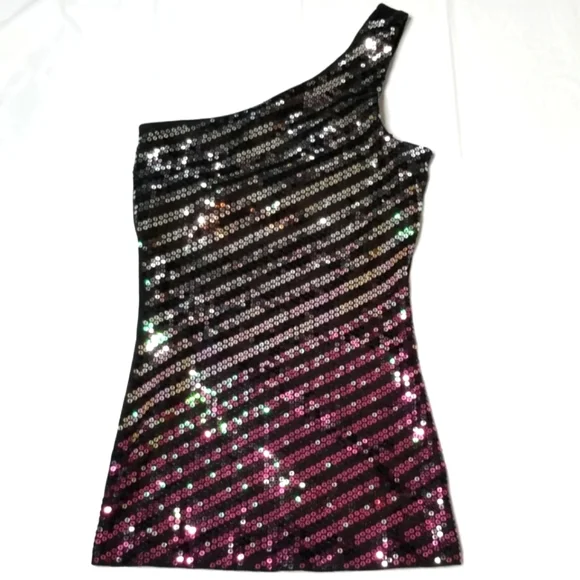 Express Sequined One-Shoulder Top - Picture 2 of 4